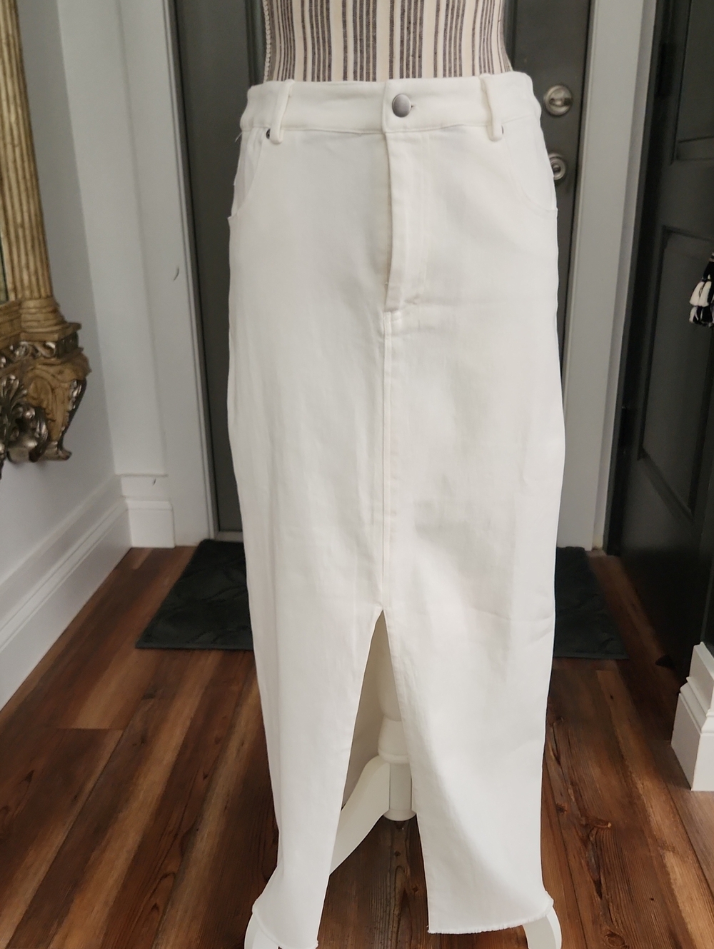 Mystree Women’s White High-Waist Denim Midi/Maxi Skirt with Front Slit